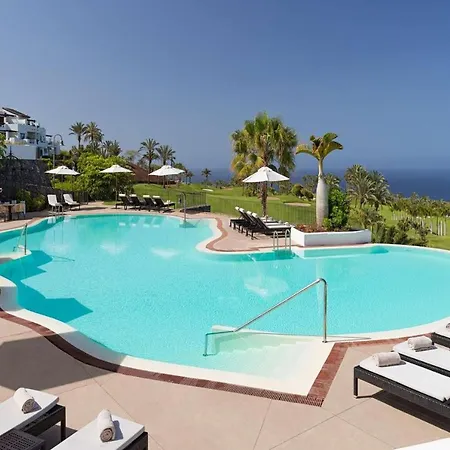 1 Bdr Partial Sea View Apartment *